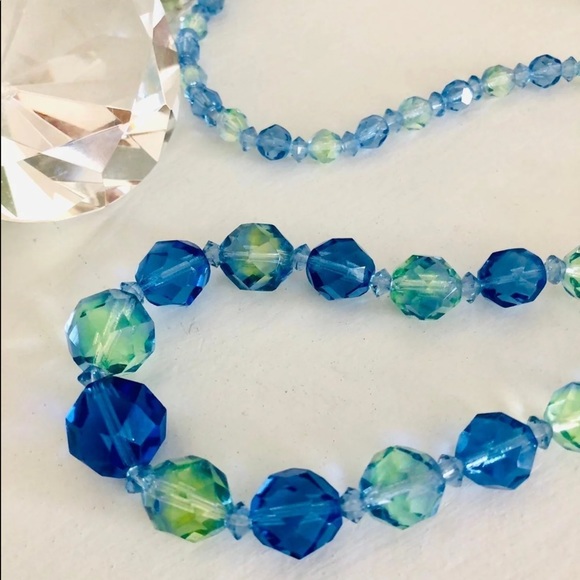 Gorgeous Vintage Ocean Blue Rock Crystal Deco Necklace - Picture 11 of 11